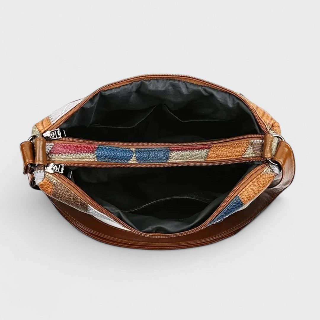 Soraya  –  Eleganza e praticità in un unico accessorio