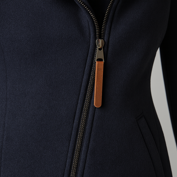 Eleonora™ – Cappotto Invernale con Zip Asimmetrica